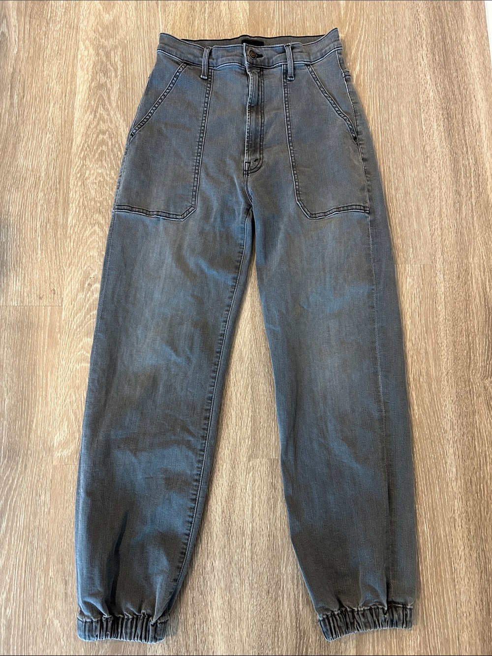 MOTHER - The Wrapper Patch Springy Ankle Jogger Jeans